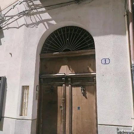 Dimoraguglia 테르미니이메레세