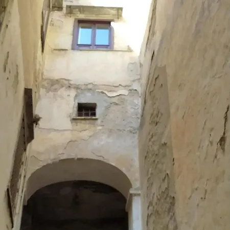 Dimoraguglia